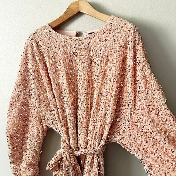 Boohoo Pink Sequin Mini Dress - Picture 4 of 13